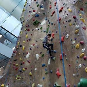 Meet your Posher, Eddie